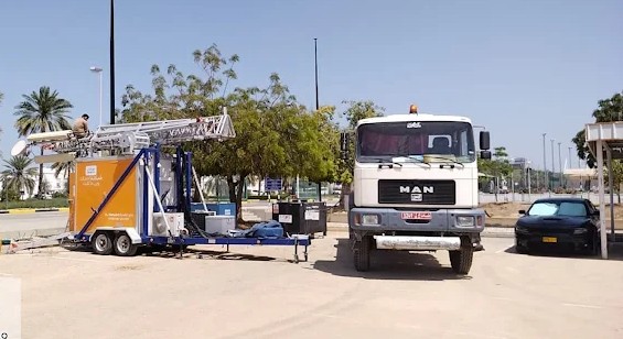 Abu Asmahan Trading vehicle supporting a telecom utility site in Oman